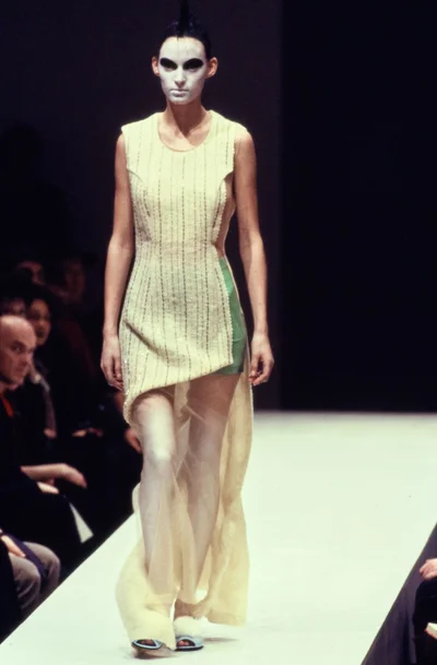 Look 25